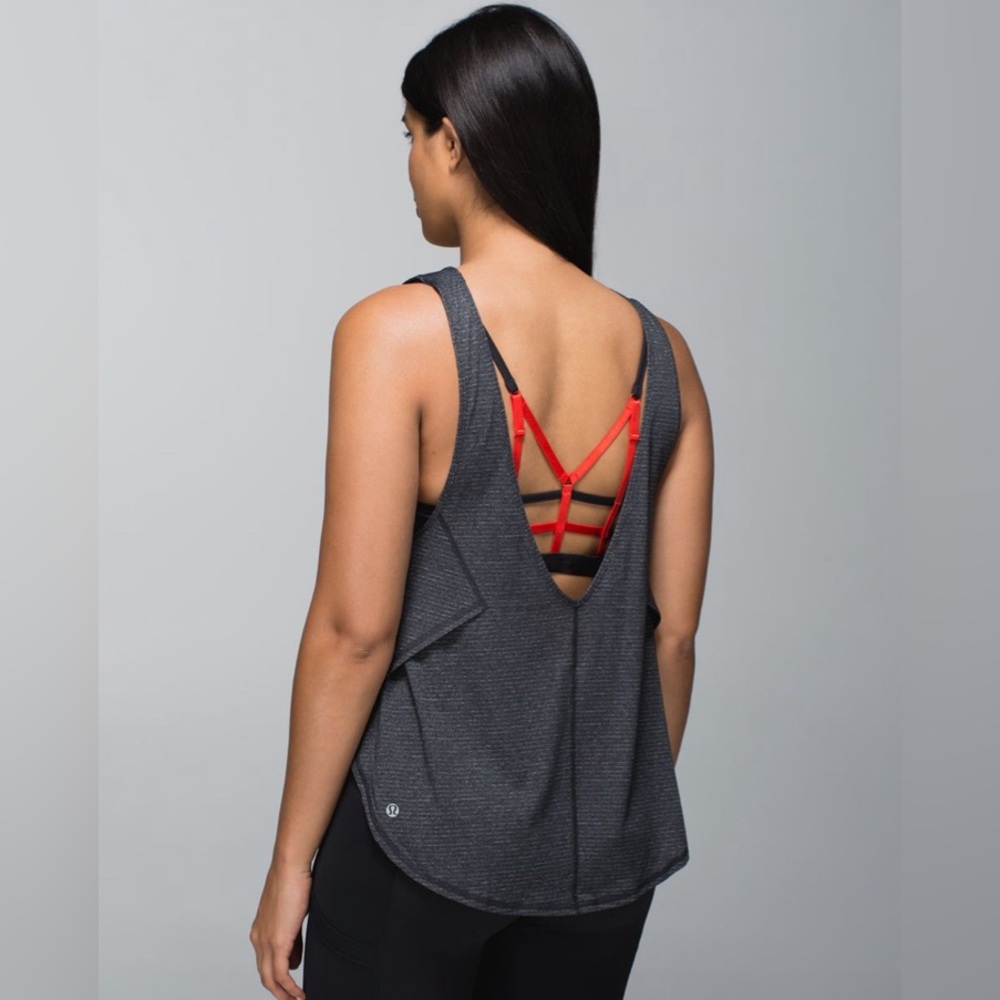 Lululemon Seek The Heat 2 in 1 Tank & Sports Bra size 6